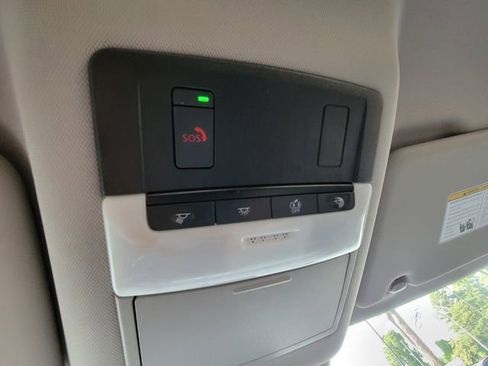 Used 2023 Nissan Rogue SV FWD image 35