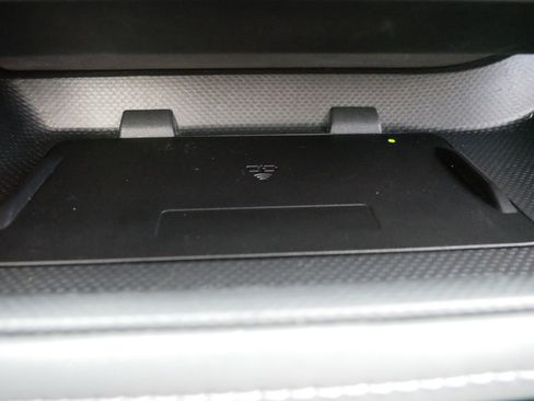 Certified 2024 Toyota Highlander XLE image 29