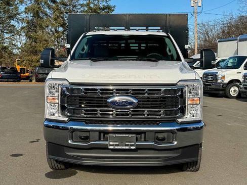 Used 2024 Ford F350 XLT image 8