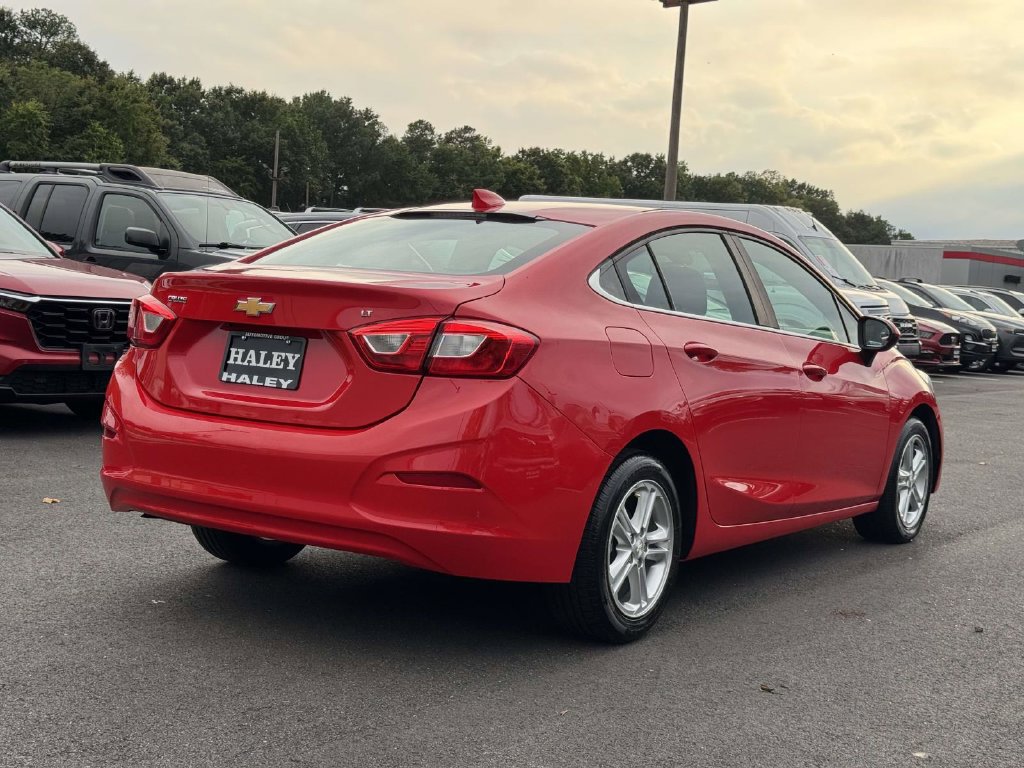 Used 2018 Chevrolet Cruze LT w/ LT Fleet Convenience Package FWD image 21
