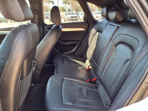 Used 2018 Audi Q3 2.0T Premium w/ Convenience Package image 19