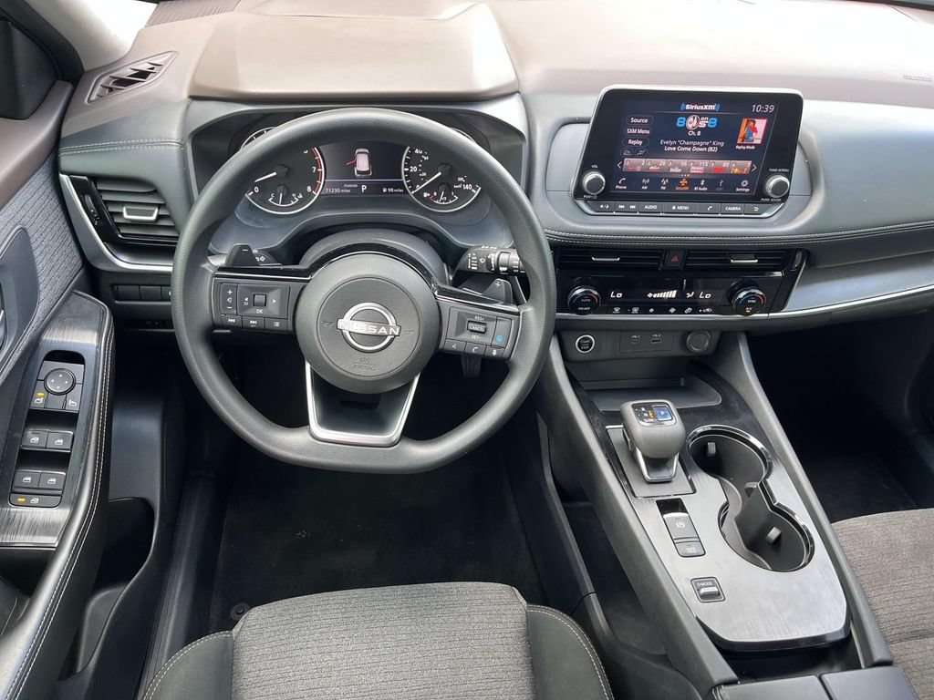 Used 2022 Nissan Rogue SV FWD image 13