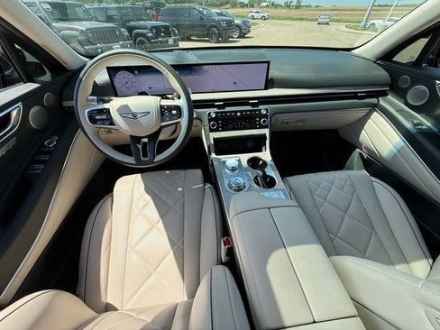 Used 2025 Genesis GV80 3.5T Prestige AWD/4WD image 7