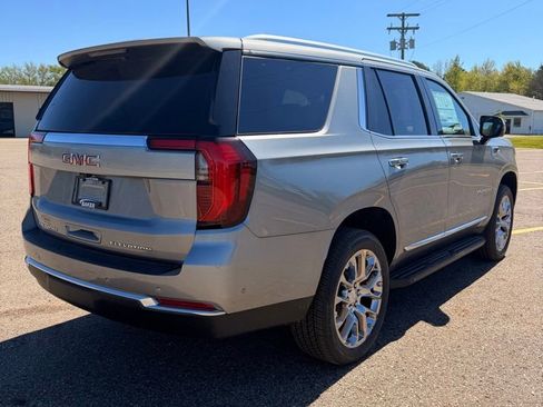 New 2026 GMC Yukon Elevation w/ LPO, Floor Liner Package AWD/4WD image 5