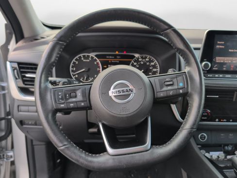 Used 2021 Nissan Rogue SV w/ Premium Package AWD/4WD image 13