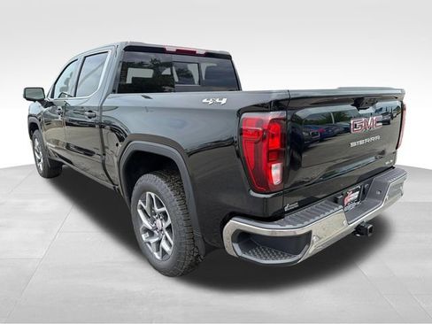 New 2026 GMC Sierra 1500 SLE w/ Preferred Package AWD/4WD image 5
