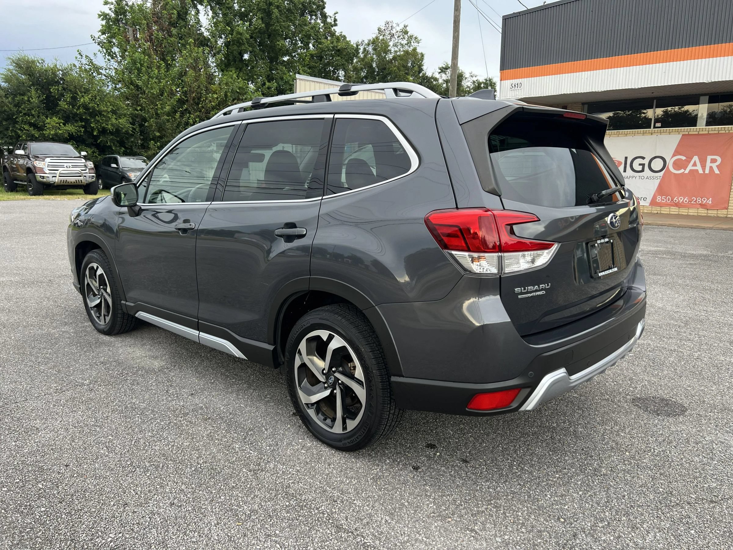 Used 2023 Subaru Forester Touring AWD/4WD image 8