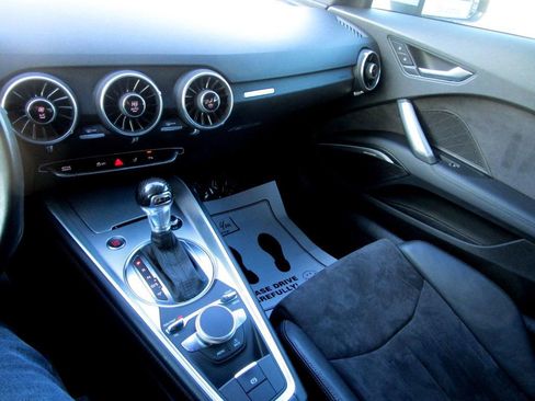 Used 2016 Audi TT 2.0T w/ Technology Package image 20