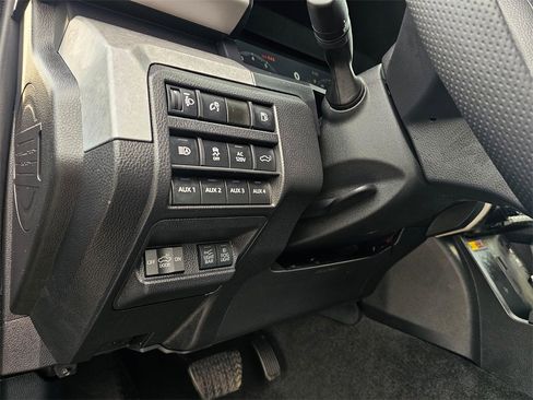 Used 2025 Toyota Tacoma 4x4 Double Cab Hybrid image 27