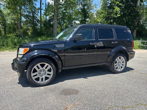 Used 2007 Dodge Nitro R/T AWD/4WD image 3