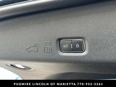 New 2026 Lincoln Navigator L Reserve AWD/4WD image 20