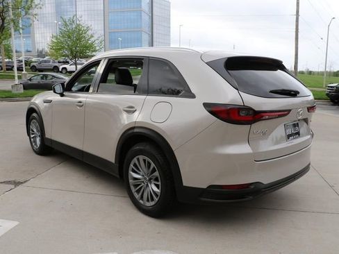 Used 2024 MAZDA CX-90 3.3 Turbo w/ Preferred Plus AWD/4WD image 4