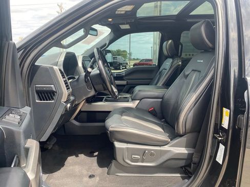 Used 2022 Ford F450 Platinum w/ FX4 Off-Road Package AWD/4WD image 8