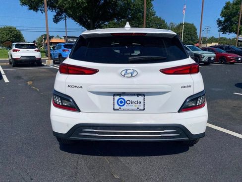 Used 2023 Hyundai Kona Limited w/ Cargo Package FWD image 21