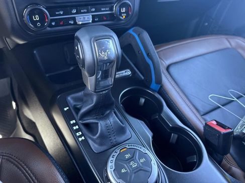 Certified 2023 Ford Bronco Outer Banks AWD/4WD image 30
