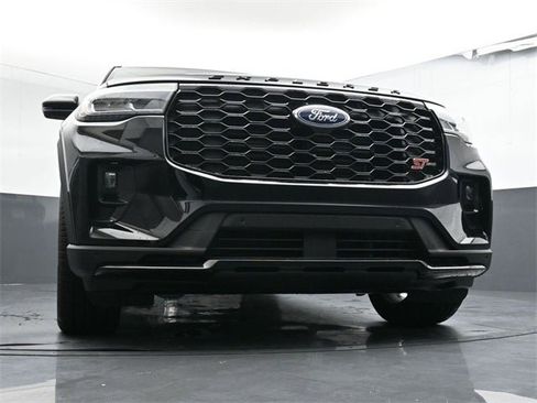 New 2026 Ford Explorer ST image 29