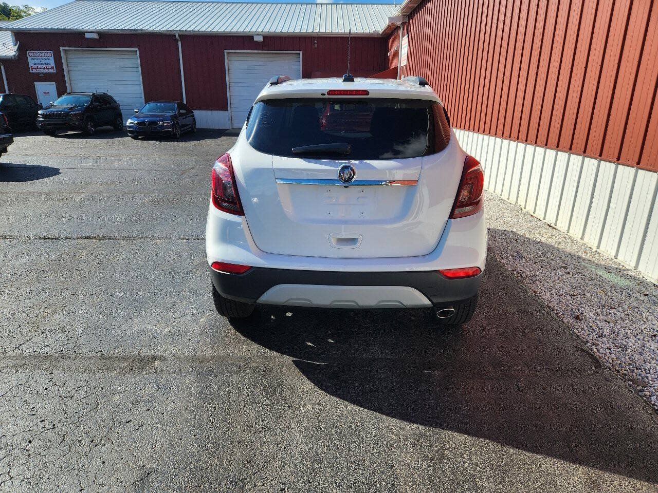 Used 2022 Buick Encore Preferred w/ Safety Package AWD/4WD image 4