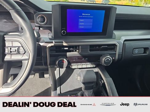 Used 2025 Toyota 4Runner SR5 image 18