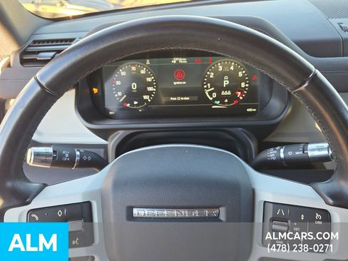 Used 2022 Land Rover Defender 90 X-Dynamic S image 23