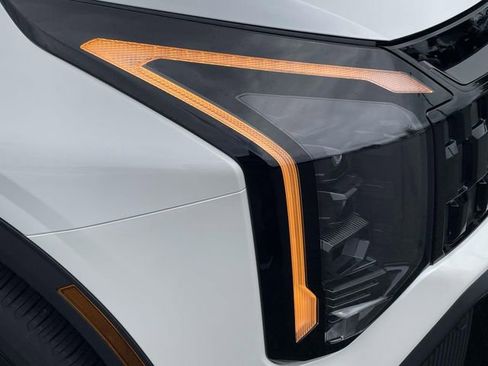 New 2026 Kia Sportage X-Line image 7