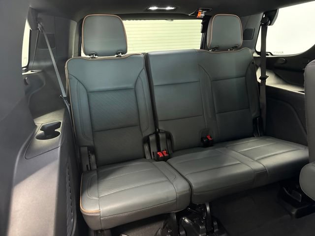 Used 2025 GMC Yukon AT4 w/ Premium Trailering Package AWD/4WD image 35