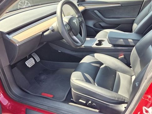 Used 2021 Tesla Model 3 Performance image 10