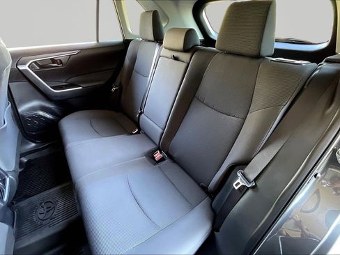 Used 2024 Toyota RAV4 LE image 22