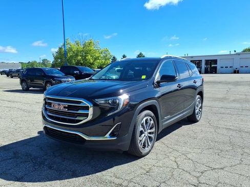 Used 2021 GMC Terrain SLT AWD/4WD image 3