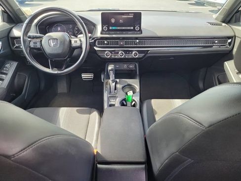 Used 2024 Honda Civic Sport image 2