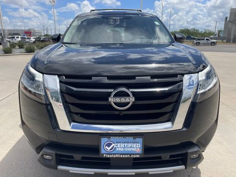 Certified 2023 Nissan Pathfinder SL image 7