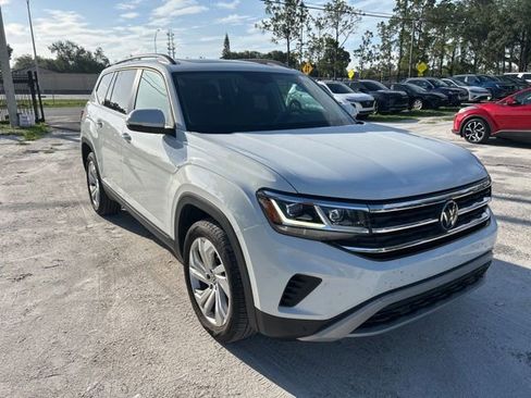 Used 2023 Volkswagen Atlas SE w/ Panoramic Sunroof Package FWD image 1