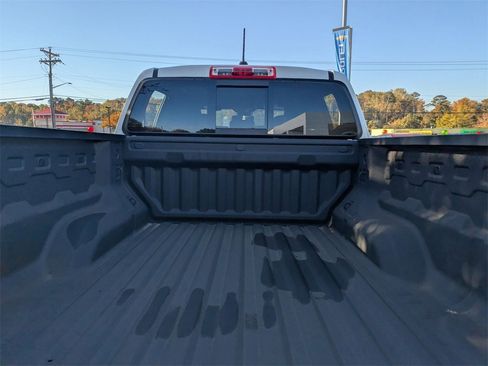 Used 2025 Chevrolet Colorado W/T image 26