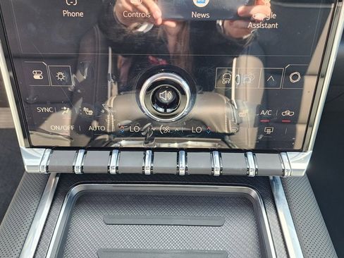 New 2026 GMC Sierra EV Elevation w/ LPO, Elevation Dark Package image 31