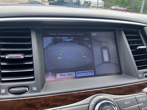 Used 2017 Nissan Armada Platinum w/ Captain Seat Package AWD/4WD image 27