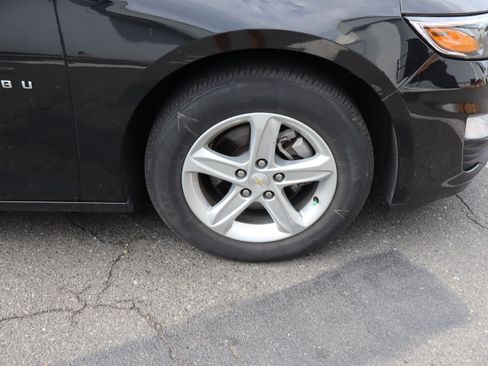 Used 2024 Chevrolet Malibu LS FWD image 37