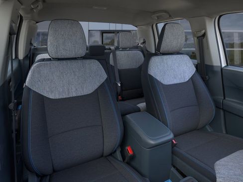 New 2025 Ford Maverick XLT image 10