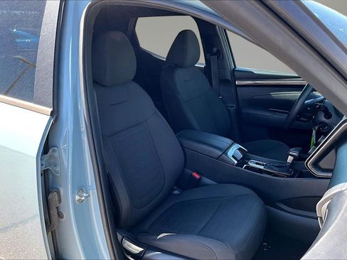 Used 2022 Hyundai Santa Cruz SE FWD image 28