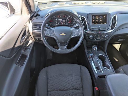 Used 2020 Chevrolet Equinox LT AWD/4WD image 27