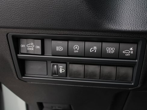 New 2026 Toyota Tundra SR5 image 8