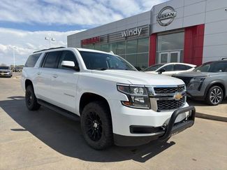 Used 2019 Chevrolet Suburban LT video 1