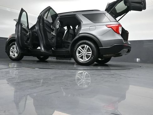 Certified 2021 Ford Explorer XLT w/ Equipment Group 202A AWD/4WD image 56