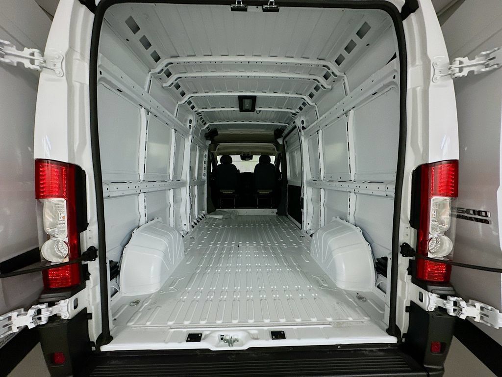 New 2026 RAM ProMaster 2500 w/ Safety Group FWD image 30