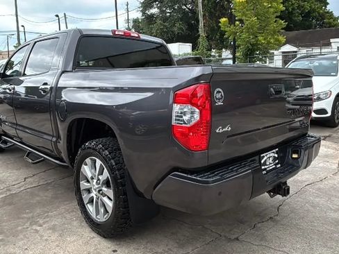 Used 2017 Toyota Tundra Limited w/ Limited Premium Package AWD/4WD image 6