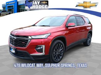 Used 2023 Chevrolet Traverse RS video 1