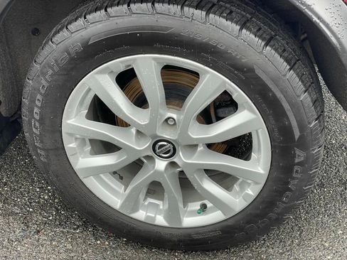 Certified 2020 Nissan Rogue Sport SV AWD/4WD image 35