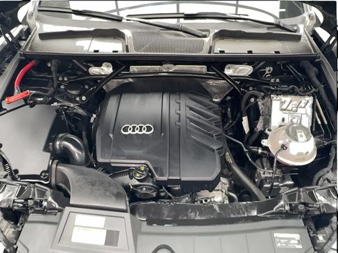 Used 2023 Audi Q5 2.0T Premium w/ Convenience Package AWD/4WD image 42