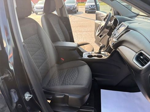 Used 2020 Chevrolet Equinox LT image 29