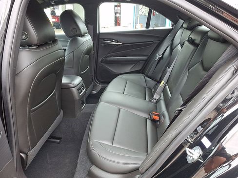 Certified 2024 Cadillac CT4 Luxury RWD image 19