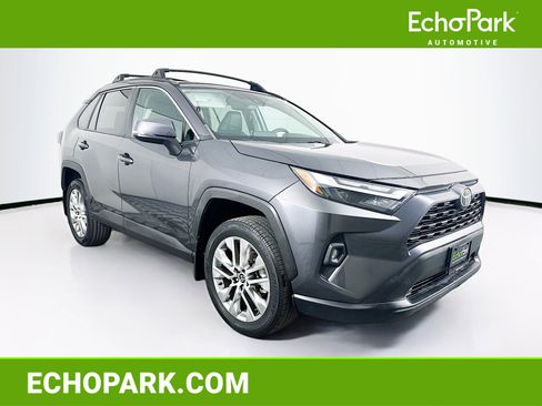 Used 2023 Toyota RAV4 XLE Premium image 1