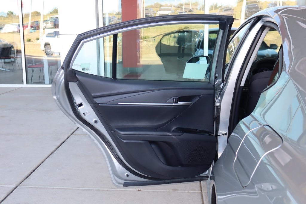 Used 2026 Toyota Camry LE FWD image 31